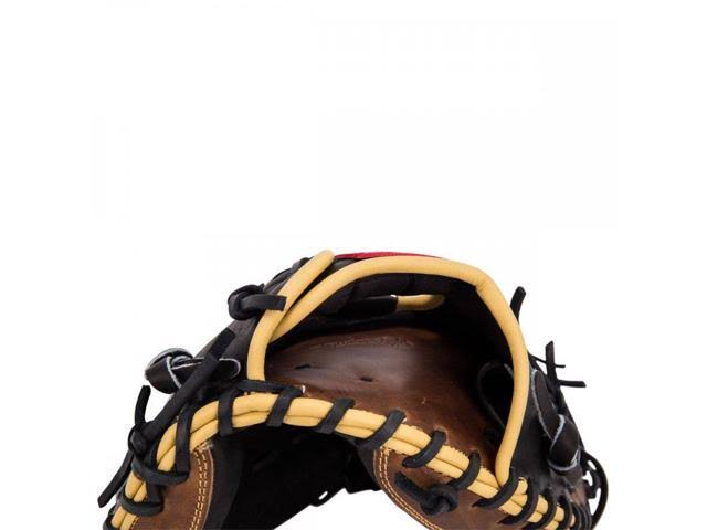 33 in Catchers Mitt U8179