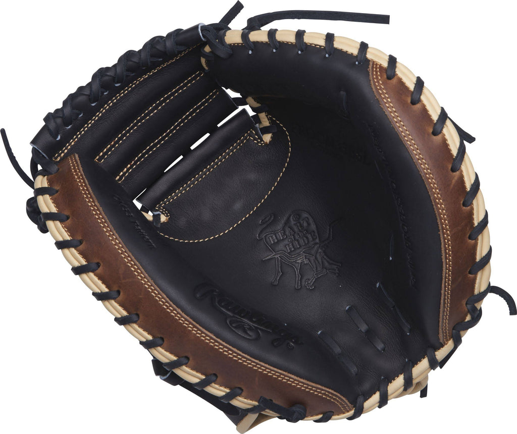 33 in Catchers Mitt U8179