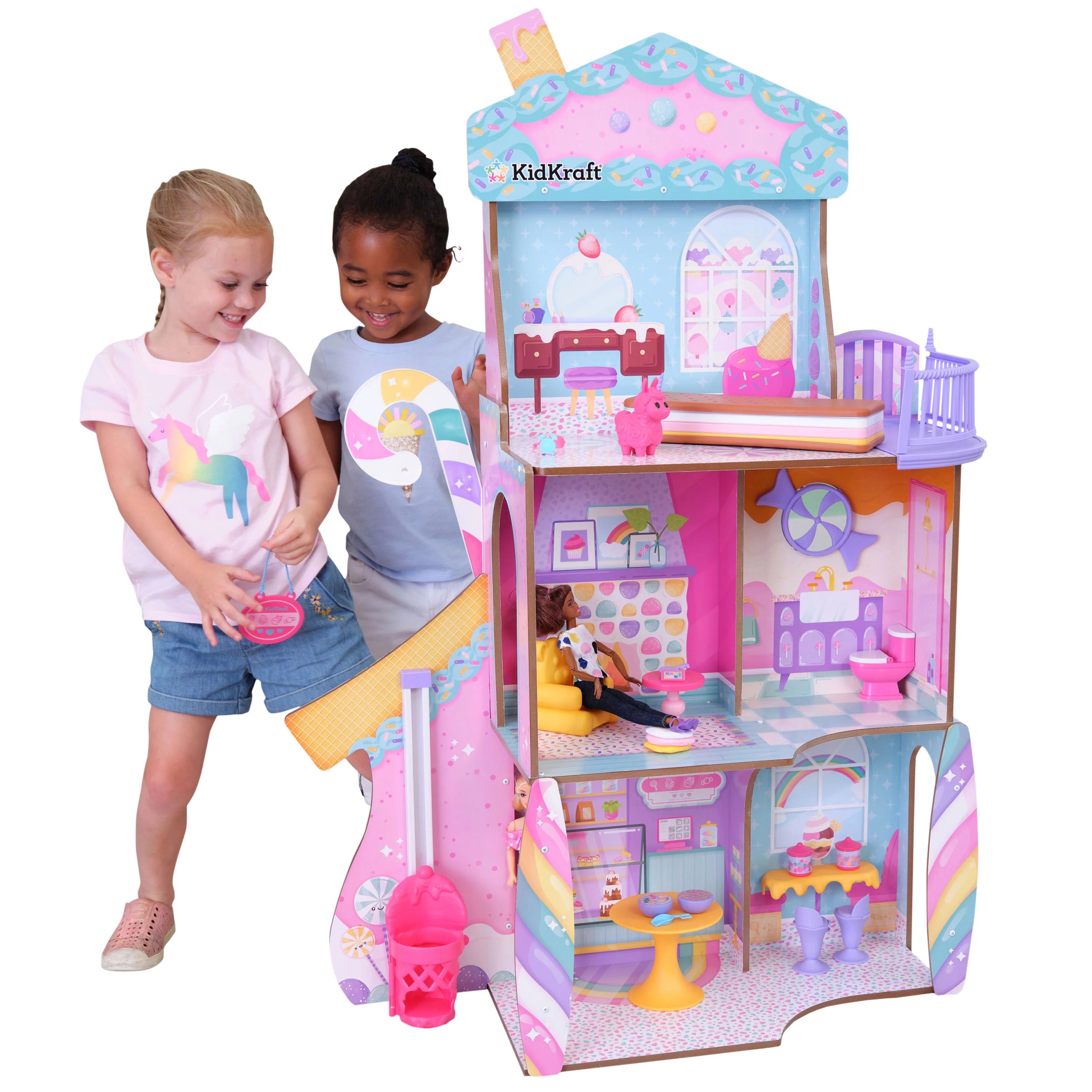 Wooden Dollhouse with 28 Accessories P5040