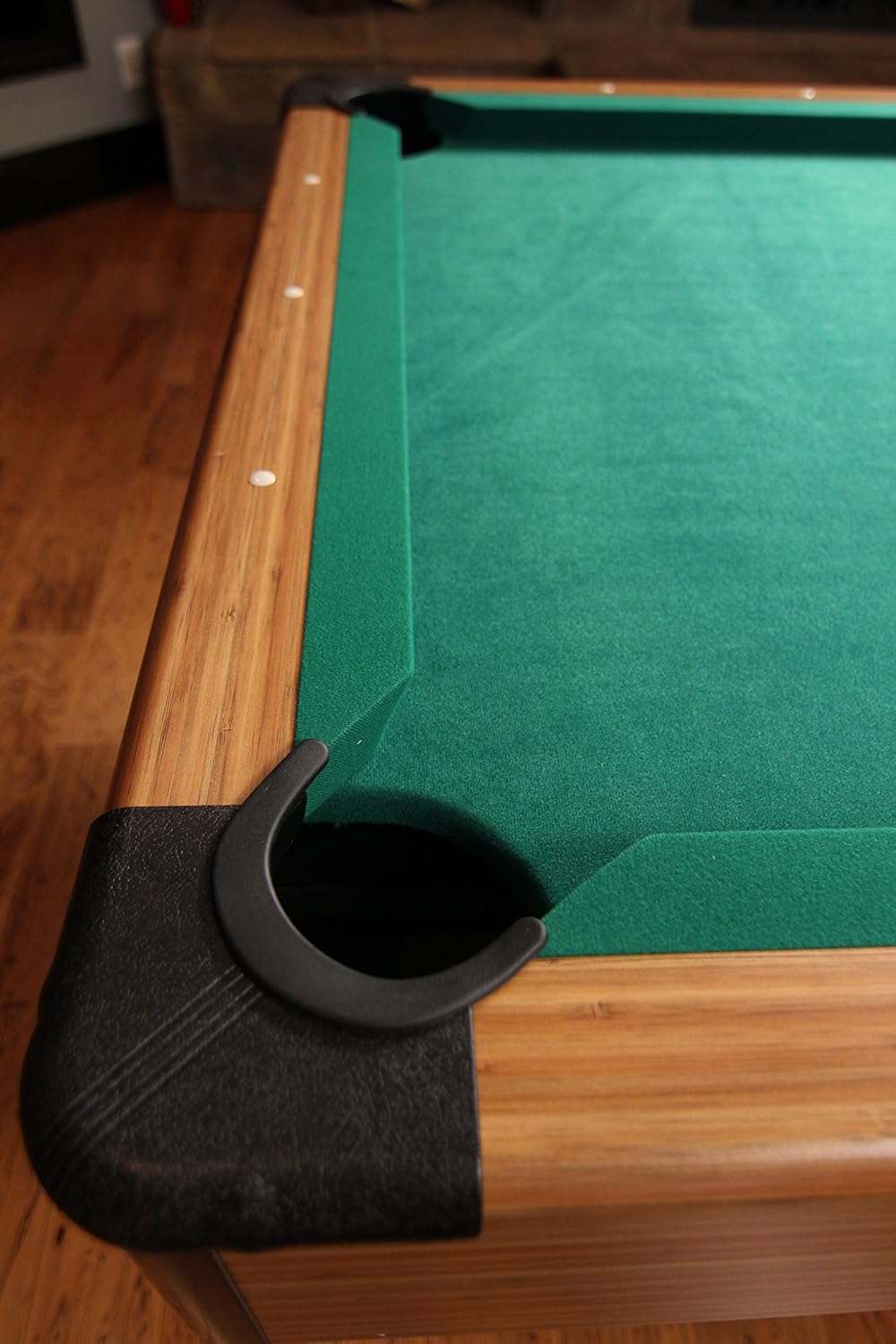 6.5' Billiard Table with Automatic Ball Return V608534