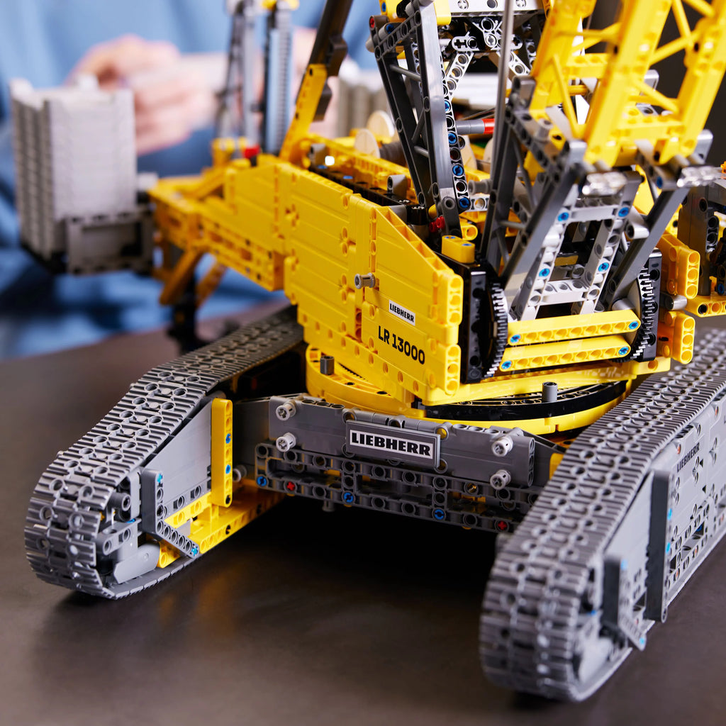 LEGO Technic Crawler Crane Building Kit D580