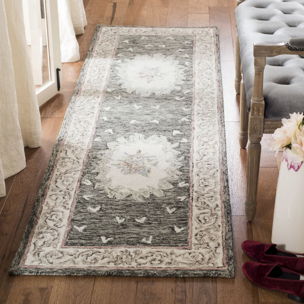 Ivory Charcoal Rug O6169