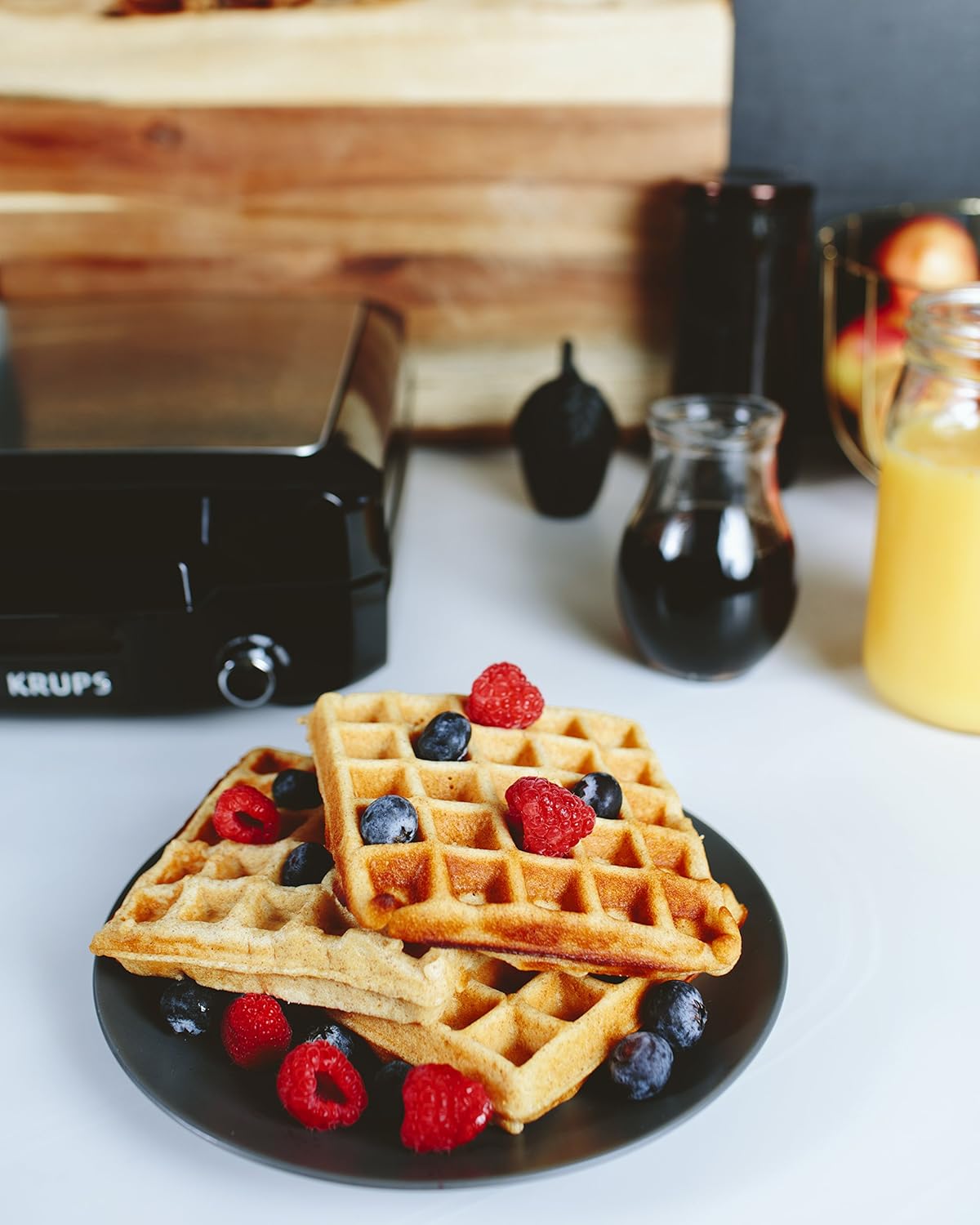 Stainless Steel 4 Slice Belgian Waffle Maker J710129