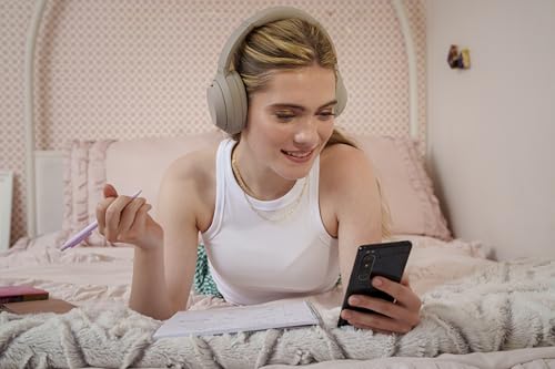 Black Wireless Noise Canceling Overhead Headphones O490