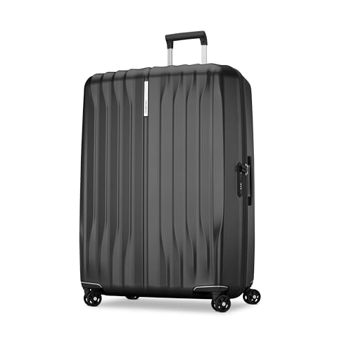 31" Lightweight Hardside Polycarbonate Checked Luggage with Spinner Wheels X979496