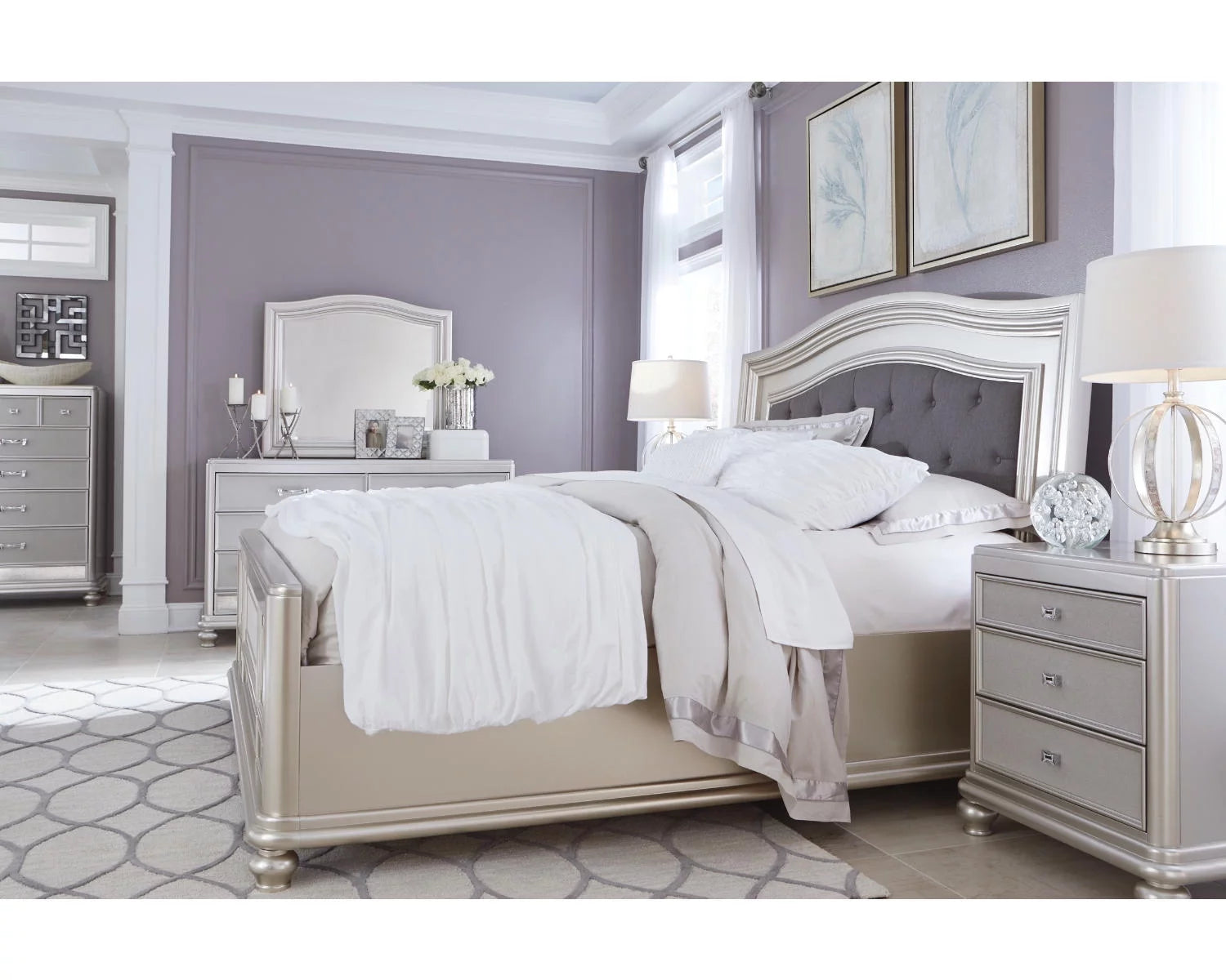 Silver 3 Drawer Nightstand Y39855