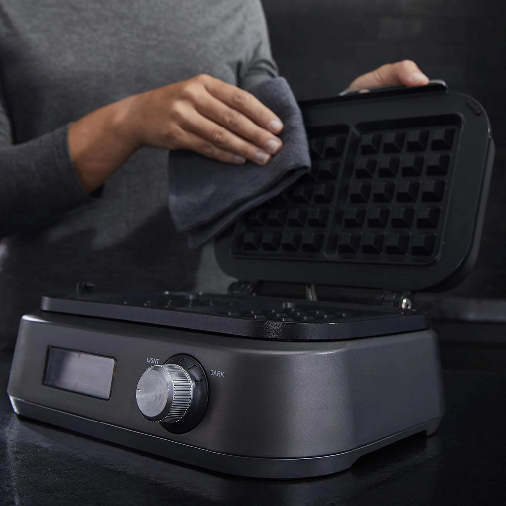 Dark Stainless Steel Waffle Maker I62692