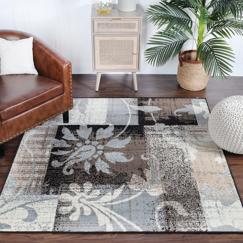 Beige 5' x 5' Area Rug I944506