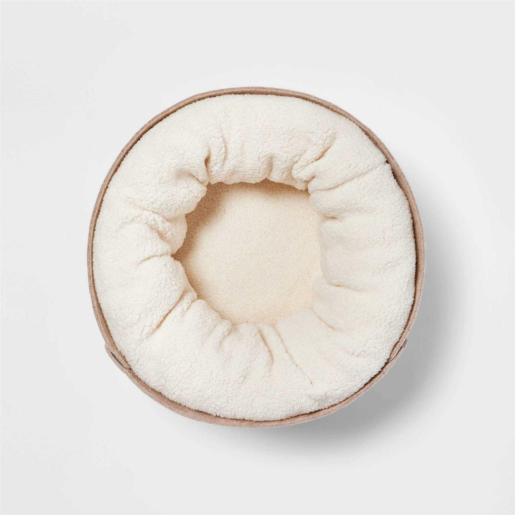 Oscar Bucket Cat and Dog Bed N127895