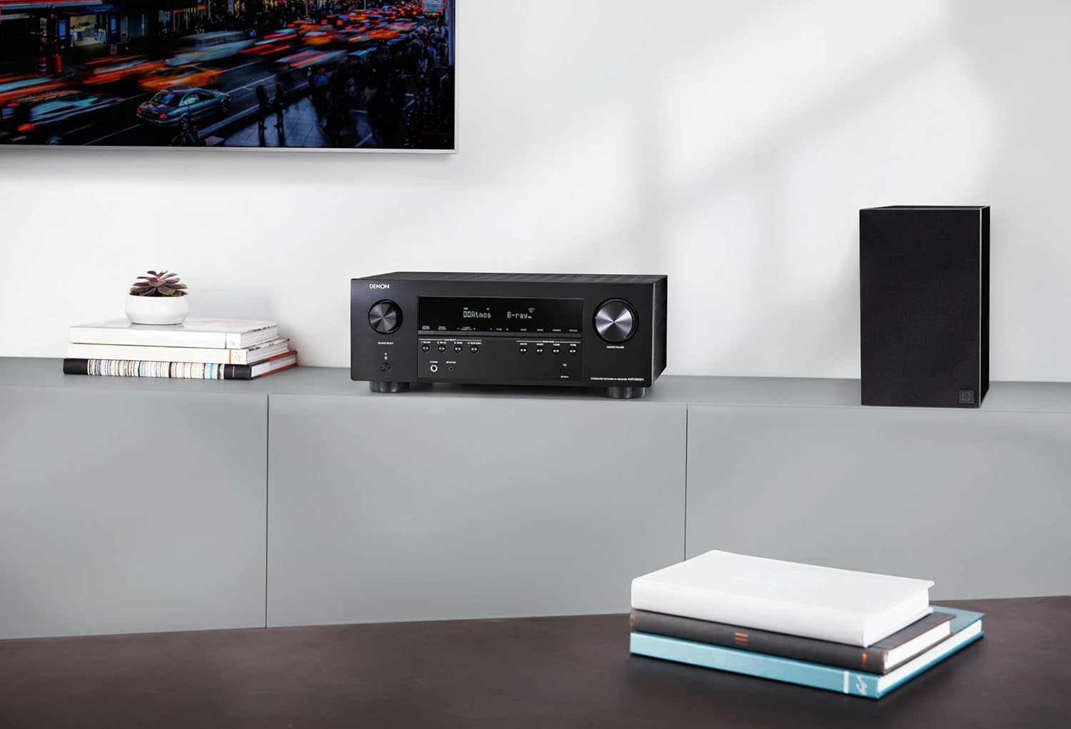 Black 7.2 Channel AV Receiver W337