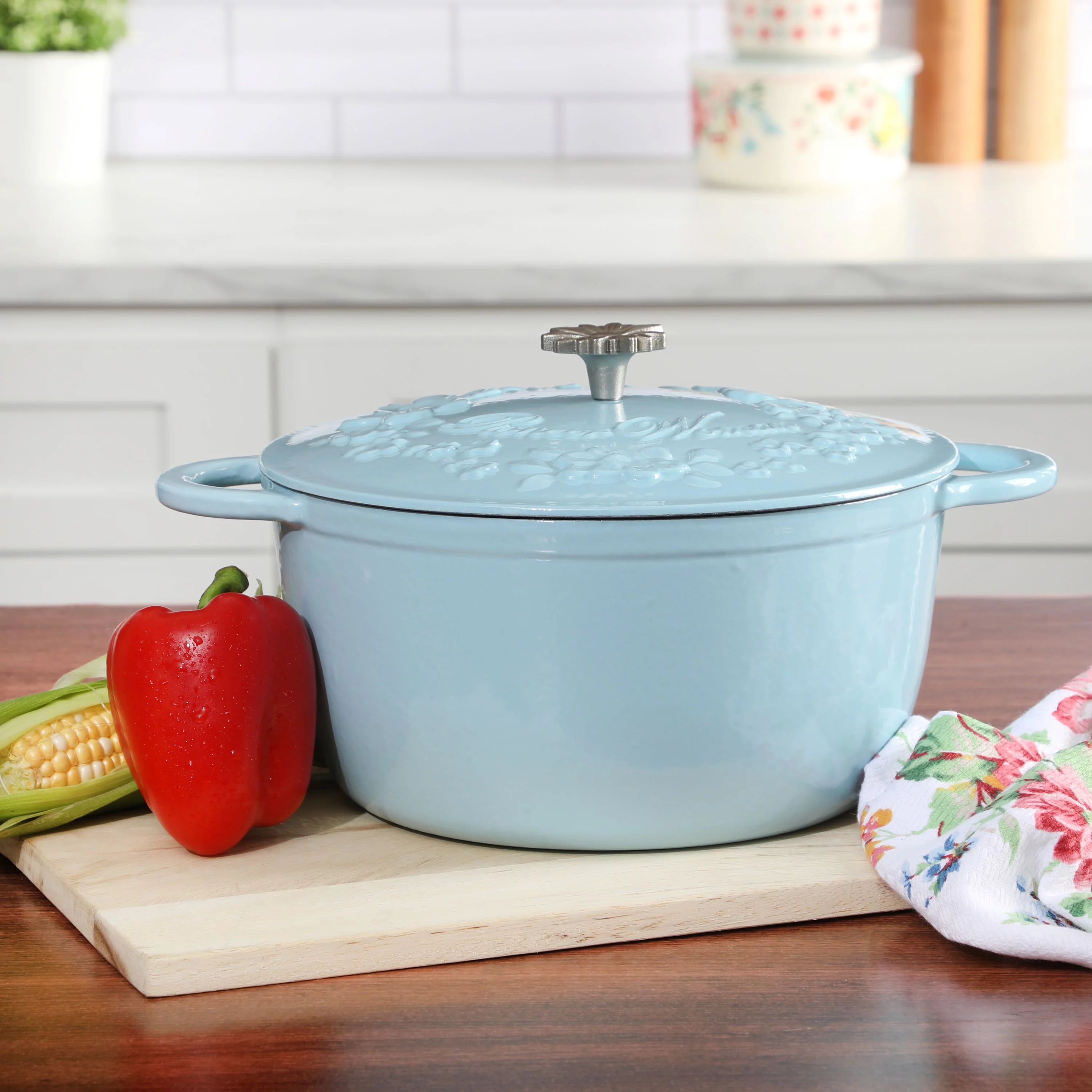 Blue Haze Enamel Cast Iron 6-Quart Dutch Oven X213010
