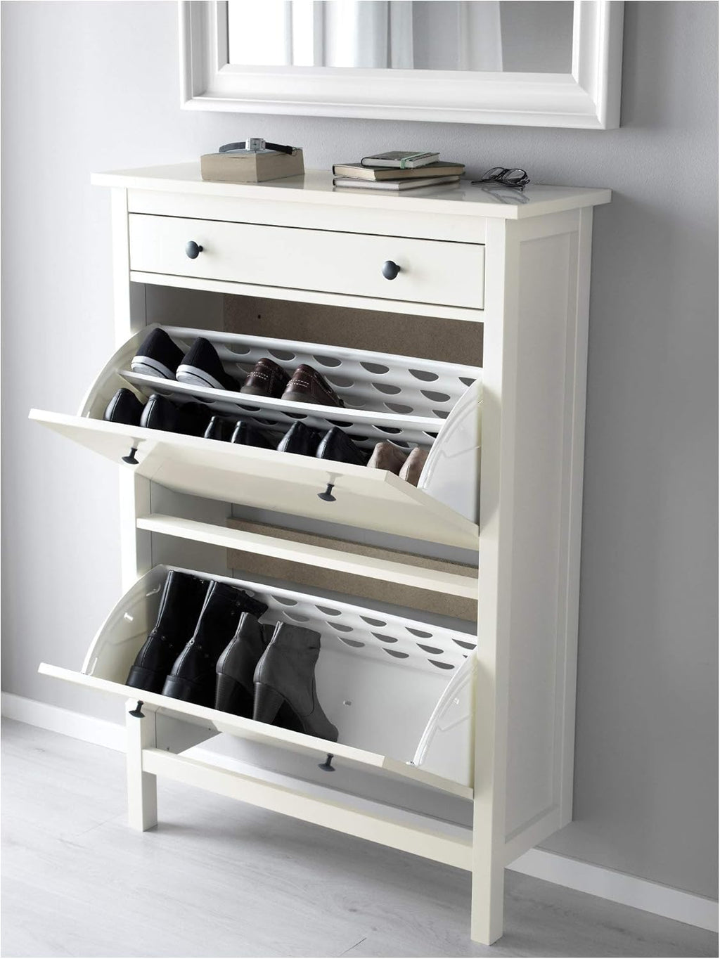 White 2 Compartment Shoe Cabinet H671
