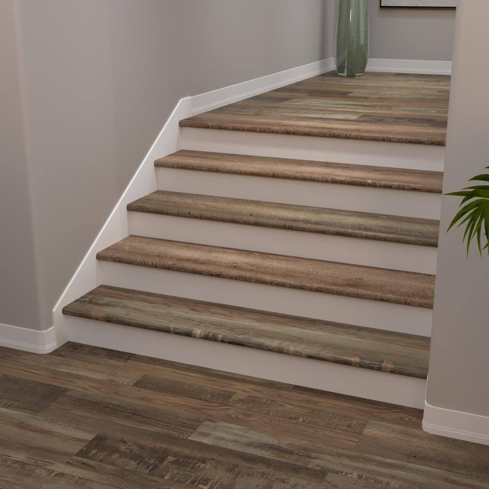 Redefined Pine Stair Tread V289771