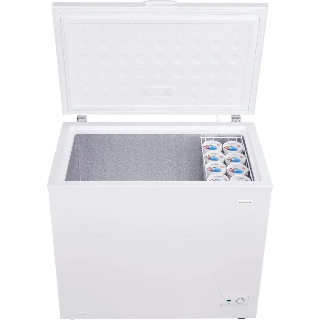 8.7 Cu. Ft. Chest Freezer D889070