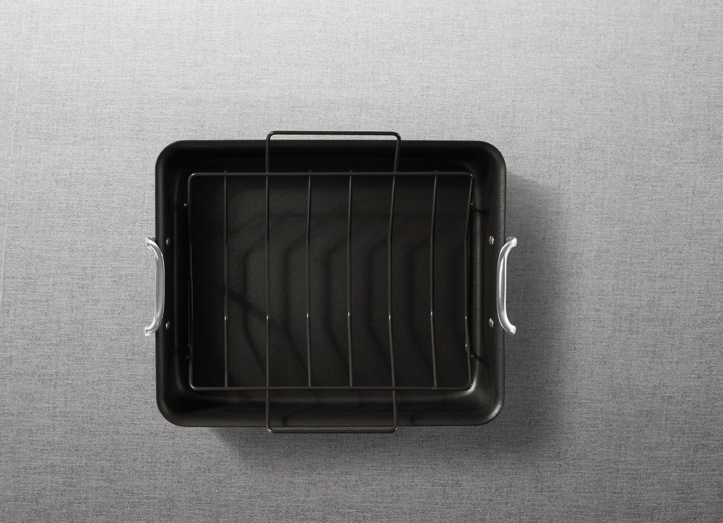 16-Inch Nonstick Roaster with Rack P9953