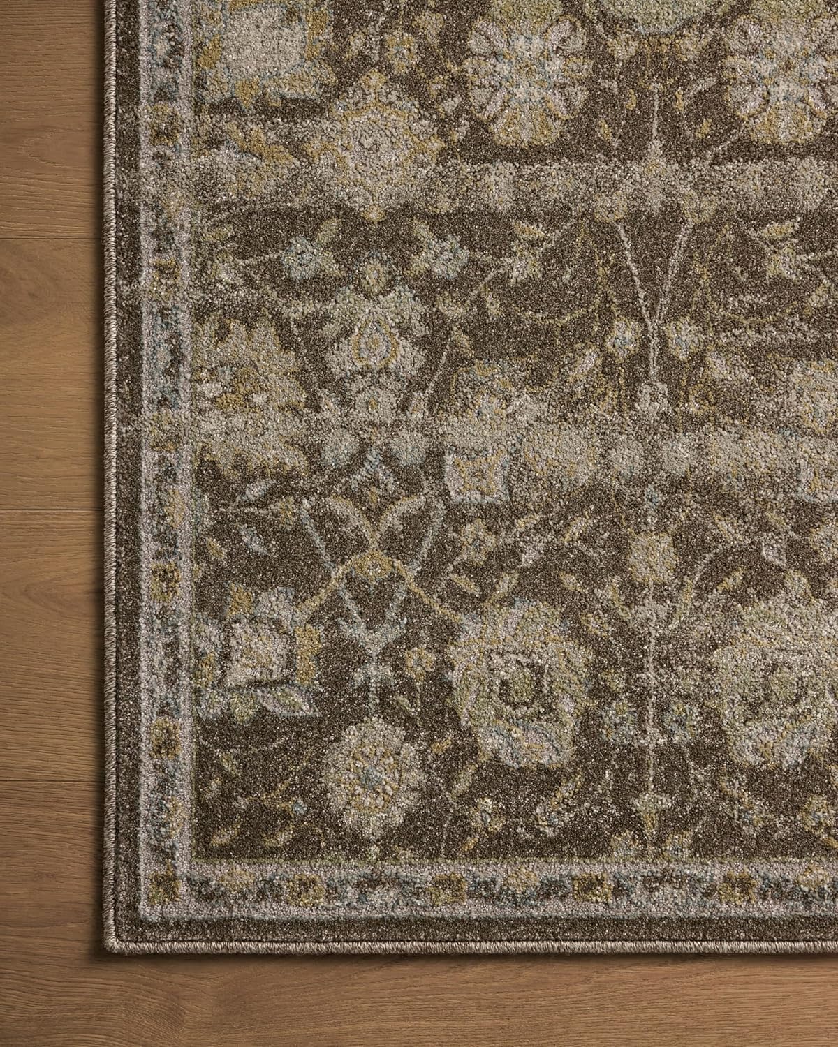 7'-6" x 7'-6" Round Area Rug Q2810