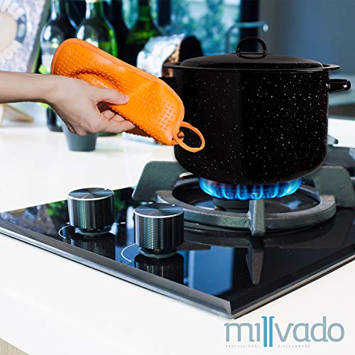 12 Qt Nonstick Enamel Stockpot with Lid M48550